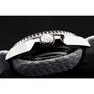 Submariner White Dial 1453867 Design Element