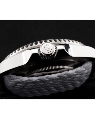 Submariner White Dial 1453867 Design Element