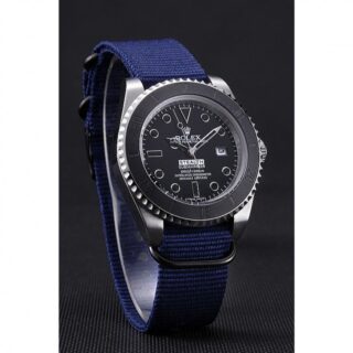 Submariner Blue Dial 621989 Angle Detail