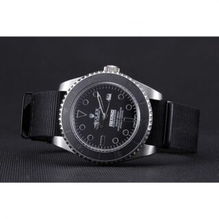 Submariner Black Dial 621988 Design Element