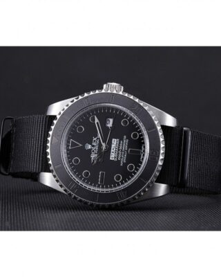 Submariner Black Dial 621988 Design Element