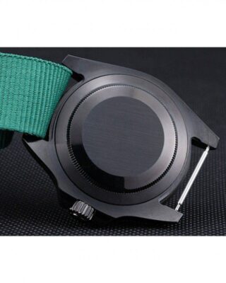 Submariner Black Dial 622009 Alternate Angle