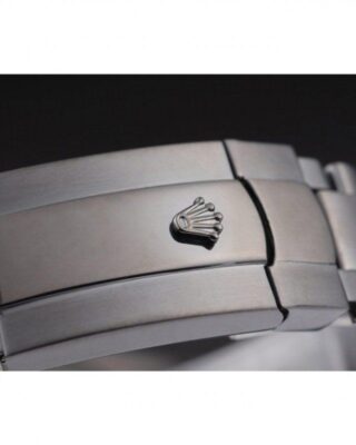 Milgauss White Dial PR116610 Alternate Angle