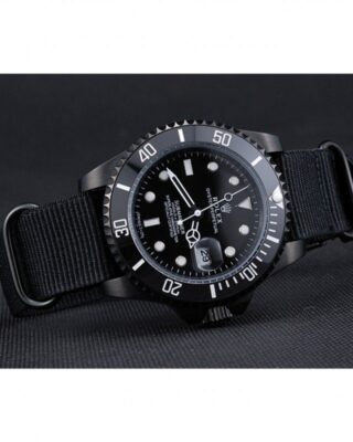 Submariner Black Dial 622006 Close-Up Focus