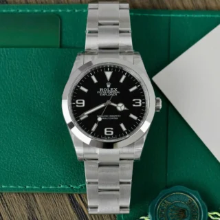 Explorer Black Dial Oyster bracelet