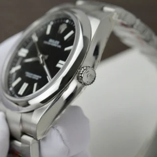Oyster Perpetual Black Dial Smooth Bezel Oyster Bracelet