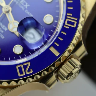 Submariner Blue Dial Blue Bezel Gold Oyster Brcelet
