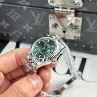 Rolex Datejust Mint Green Dial 278274 31 mm - Image 4