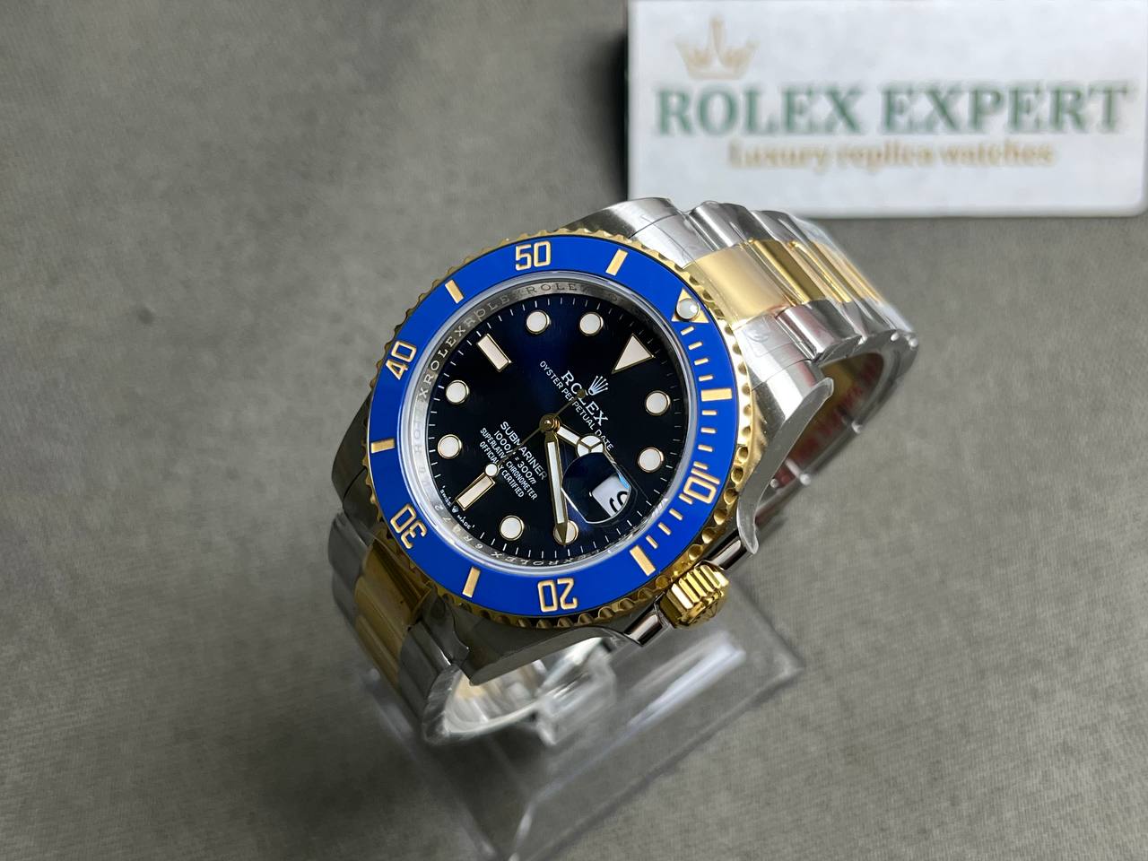 Superclone Rolex 126613LB closeup
