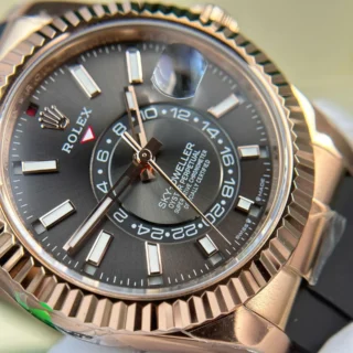 Sky-Dweller Black Dial Rose Gold Case Oysterflex Bracelet