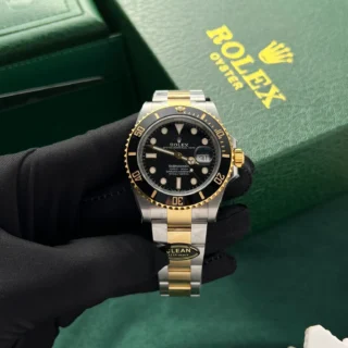 Submariner Black Dial Black Bezel Two Tone Gold Oyster Bracelet
