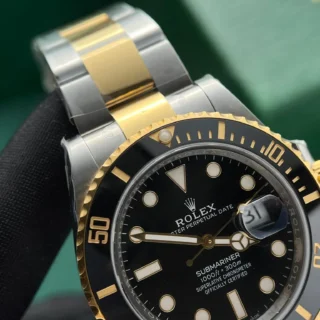 Submariner Black Dial Black Bezel Two Tone Gold Oyster Bracelet