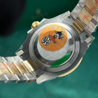 Submariner Black Dial Black Bezel Two Tone Gold Oyster Bracelet
