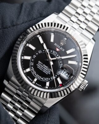 Superclone Sky-Dweller Bright black Dial 336934 Jubilee Profile Shot
