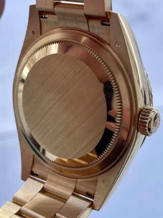 Superclone Sky-Dweller Intense white Dial 336938 Style Perspective