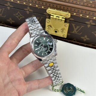 Superclone Sky-Dweller Mint green Dial 336934 Jubilee Design Element