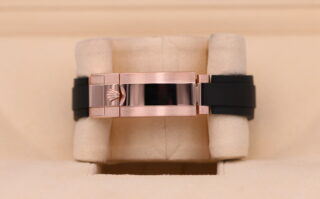 Superclone Daytona Sundust Dial in Everose Gold 126515LN Feature Highlight