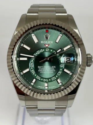 Superclone Sky-Dweller Mint green Dial 336934 Oyster Perspective View