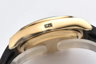 Superclone Daytona Golden Dial 126518LN "Pikachu" Close-Up Focus