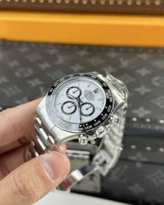 Superclone Daytona "Panda" White Dial 126500LN Angle Detail