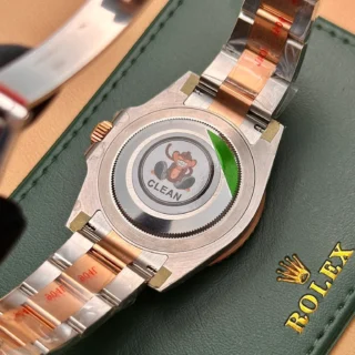 GMT Master II Root Beer Black Dial rose Gold Two Tone Oyster Bracelet