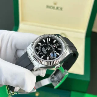 Sky-Dweller Black Dial Steel Case Oysterflex Bracelet