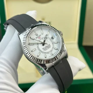 Sky-Dweller White Dial Steel Case Oysterflex Bracelet