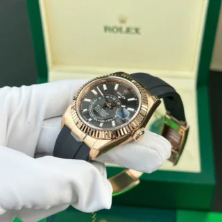 Sky-Dweller Rose gold Case Slate Dial Oysterflex Bracelet