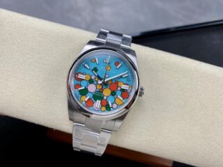 Superclone Oyster Perpetual Turquoise Dial 124300 Close-Up Focus