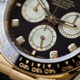 Daytona Black Dial Black Bezel Golden Case Oysterflex Bracelet