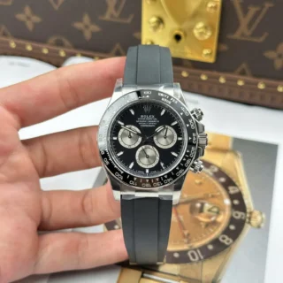 Daytona Black Dial Black Bezel Oysterflex Bracelet