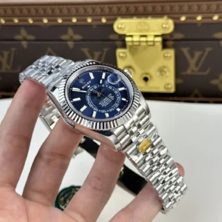 Sky-Dweller Blue Dial Jubilee Bracelet