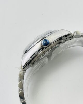 Datejust Palm Motif Dial 126234-0047 Feature Highlight