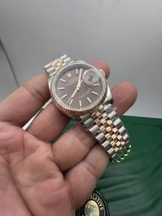 Superclone Datejust Chocolate Dial 126231 Jubilee Perspective View