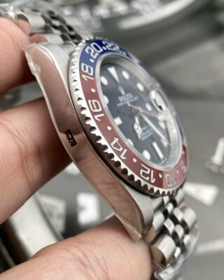 Superclone GMT-Master II 126710BLRO "Pepsi" Jubilee Design Element