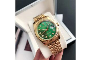 Datejust RG/RG Jub Green/Dial Perspective View