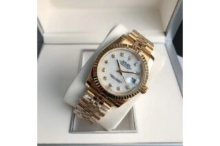 Datejust RG/RG Jub White/Dial Close-Up Focus