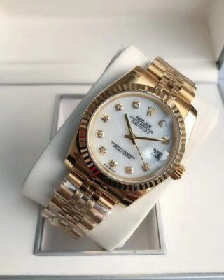 Datejust RG/RG Jub White/Dial Close-Up Focus