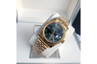 Datejust RG/RG Jubilee Bracelet Angle Detail