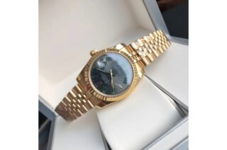 Datejust RG/RG Jubilee Bracelet Profile Shot