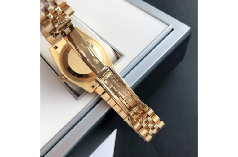 Datejust RG/RG Jubilee Bracelet Feature Highlight