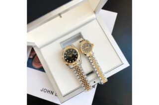 Datejust RG/SS Jub Black/Dia Profile Shot