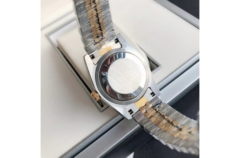 Datejust RG/SS Jub Green/Dial Style Perspective