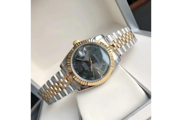 Datejust RG/SS Jub Grey/Rmn Profile Shot
