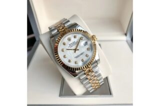 Datejust RG/SS Jub White/Dial Close-Up Focus