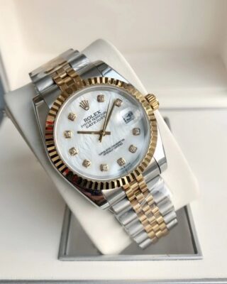 Datejust RG/SS Jub White/Dial Close-Up Focus