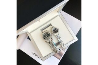 Datejust SS/SS Jub Black/Dial Angle Detail