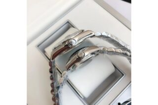 Datejust SS/SS Jub Black/Dial Alternate Angle