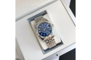 Datejust SS/SS Jub Blue/Dial Close-Up Focus