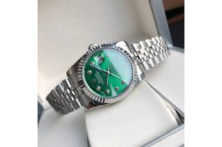 Datejust SS/SS Jub Green/Dia Profile Shot